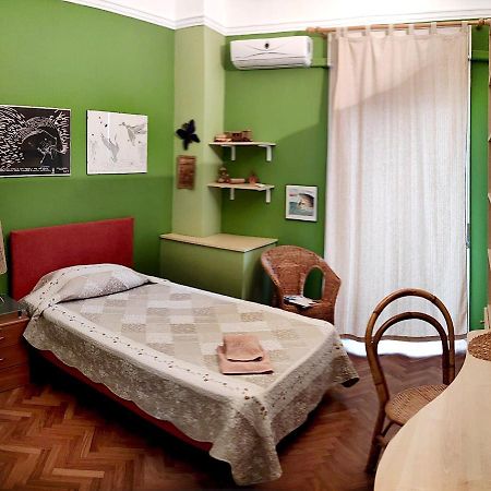 B&B Velardi Viagrande Bagian luar foto
