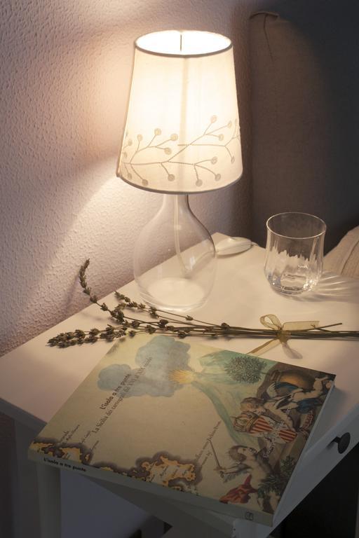 B&B Velardi Viagrande Bagian luar foto